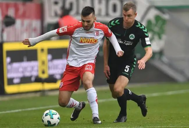 德容在这一 德容在这一